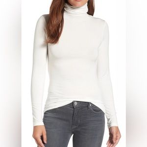 Halogen White Turtleneck
